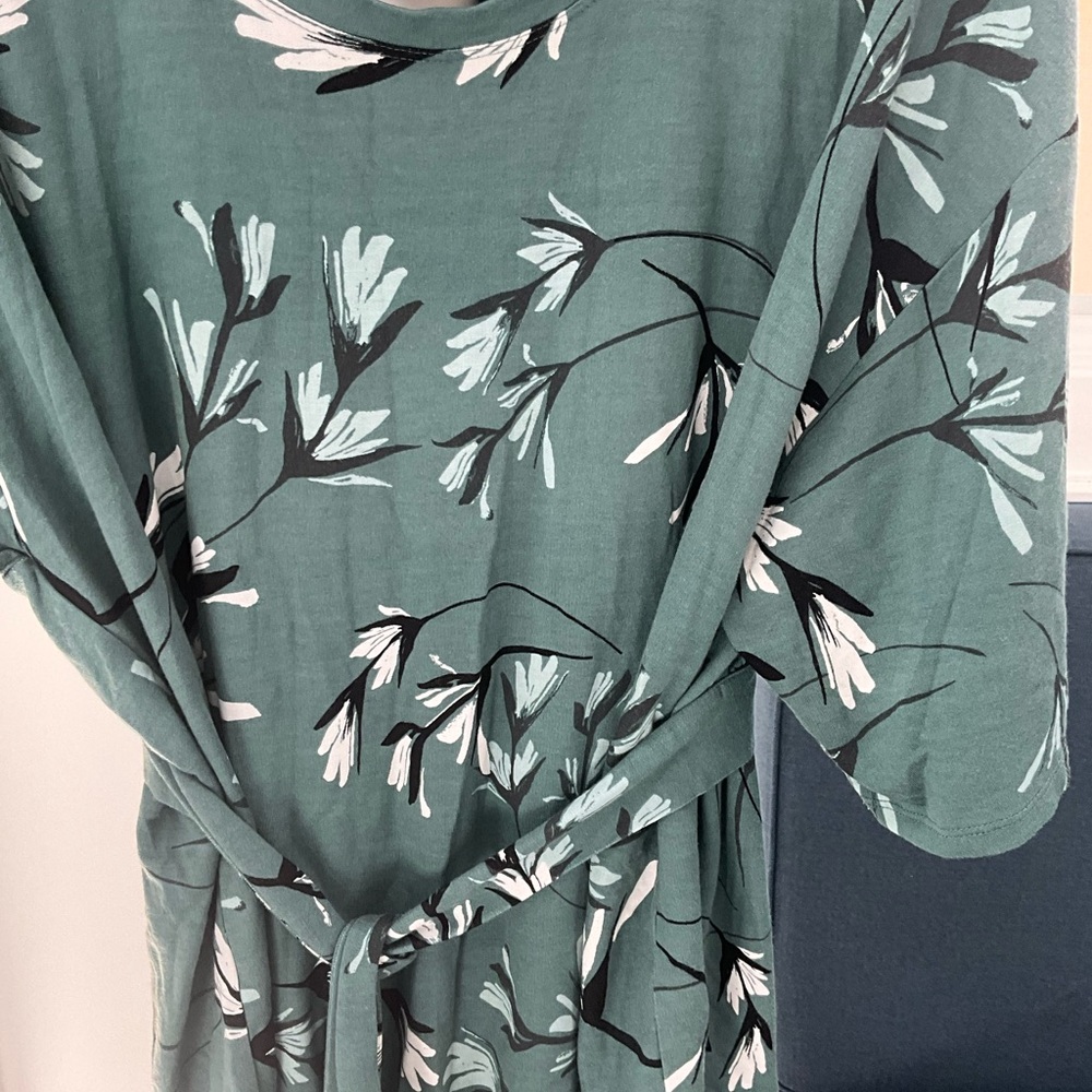 Soma  Floral Tunic Top - Picture 2 of 4